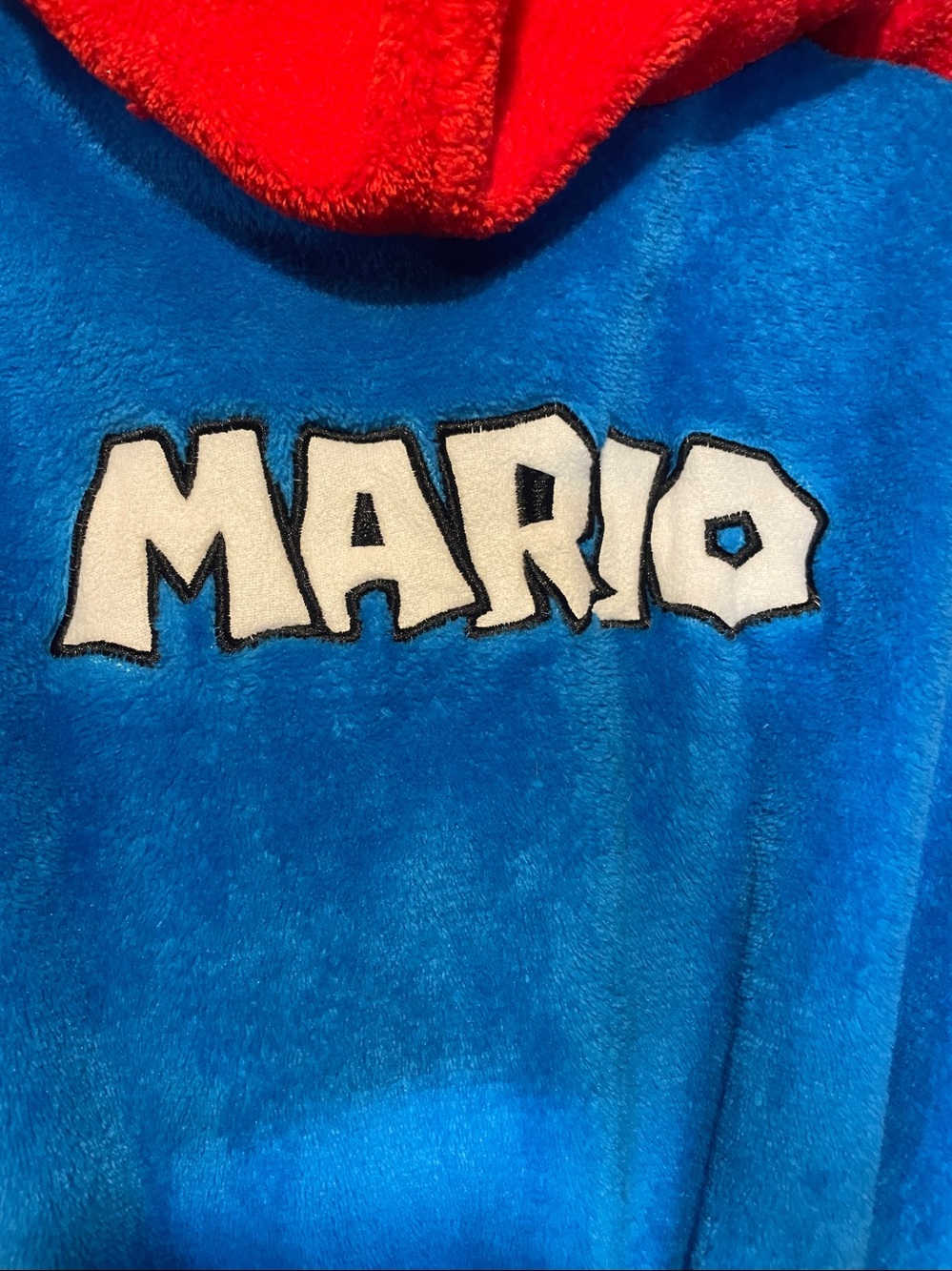 Nintendo Super Mario Hooded Robe - Red & Blue - Picture 3 of 11